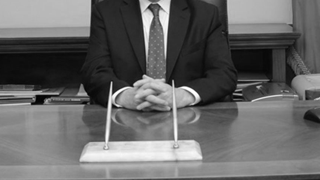 Görevden Alınan Bürokratların Maaşlarının Kesilmesi Hakkında Kanun Teklifi